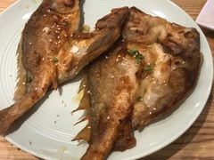 蒜煎小黄花-小镇大厨新概念复合中餐厅(万达广场大连高新店)