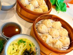 -馋三尺蟹粉小笼(人民广场店)