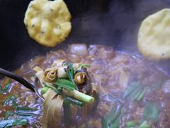 -曹丞相·地锅鸡·地锅鱼(武林店)