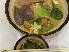 -张亮麻辣烫(尚都SOHO店)