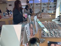 -Eziwish眼镜·蔡司授权店
