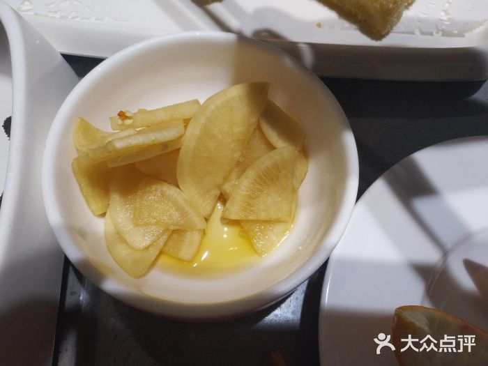 海底捞火锅(方塔东街店)萝卜图片