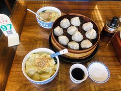 -笑来喜馄饨小笼工坊店(湖滨街店)