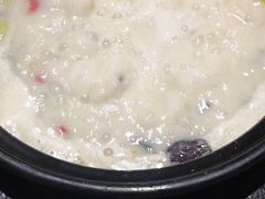 -洪氏嗨捞·广东猪肚鸡·椰子鸡火锅(西咸万象城店)