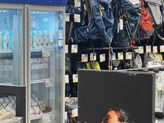 -迪卡侬(环球港店)