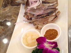 iphone_upload_pic-马尔龙新疆饭店·清真(瑞景店)