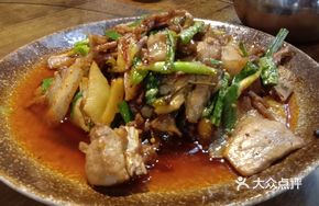 Mai Ba Stewed Pork