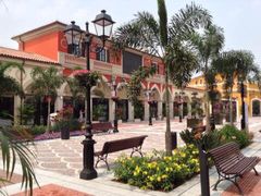 -佛罗伦萨小镇广佛名品奥特莱斯(疏港路店)