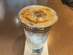 -瑞幸咖啡(大连罗斯福广场一层店)