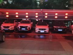 -香山湖渔家大院