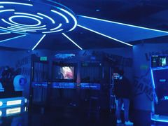 -世代星球·保龄球·镭战真人CS·团建(杨浦店)