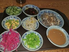 老北京爆肚-门框胡同百年卤煮(新街口店)