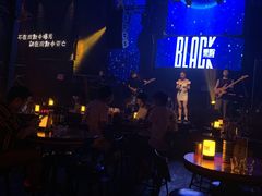 -808 LiveHouse