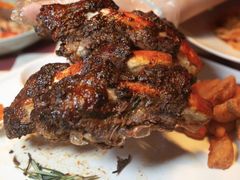 -鲨鱼美式餐厅酒吧Sharky