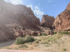 -天山神秘大峡谷