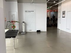 -乐刻健身(汇德隆购物中心店)