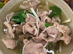 -谢老五跷脚牛肉·非遗传承店