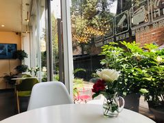 景观位-威克特披萨汉堡