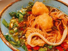 -墨居上隐·院子里火锅(峨眉店)