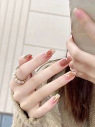 -菜菜美甲美睫皮肤管理