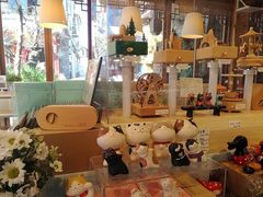 -猫的天空之城概念书店(丽江古城饮玉巷店)