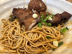 -佬钱湾仔(衣裳街店)