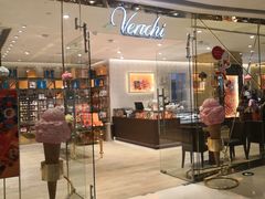 门面-VENCHI 闻绮(北京国贸商城店)