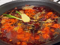 -旧街市鲜货老火锅(大光路店)