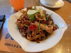 -隔壁老王·家常云南菜(花巷店)