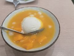 -佰搭果·广式茶餐厅(西华路店)