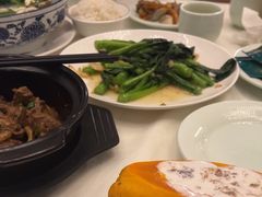 -五谷芳乳鸽王(海景店)