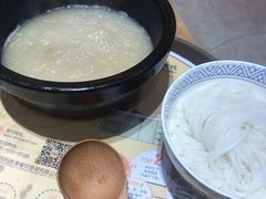 -妈妈故事米线(市府恒隆店)