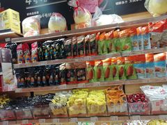 -来伊份(仙霞路二店)