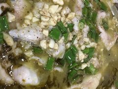 -金良酸菜鱼(宁海路总店)