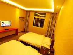 标准间-第三极国际青旅(独克宗古城店)