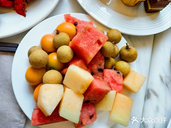 国际贵都65自助餐厅图片