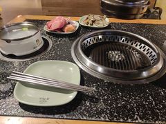 -釜御山海鲜烤肉火锅自助(新城市中心店)