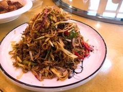-天隆酒店·本地海鲜鲁菜(烟台大学店)