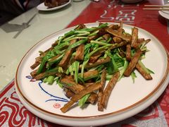 -吴记酱骨炖菜馆(西大直街店)