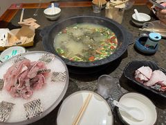 -景明轩•养生酸汤鱼火锅 云贵鲜菌 现舂野果酸汤(王寨小区店)