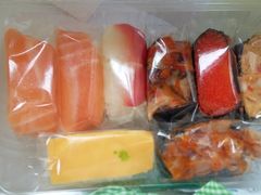 三文鱼寿司-鲜道寿司(无锡苏宁店)