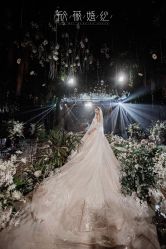 -欣薇婚纱(新源乐汇城店)