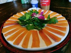 -醉美东江·三文鱼·烧鸡公