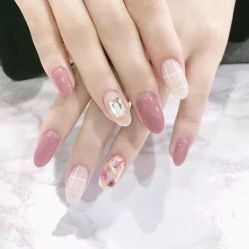 -Pink You美甲美睫纹绣定制中心