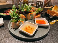 越南传统生包鲜虾春卷-来龙里 精致 东南亚餐室(万象城店)