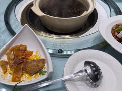 -天宜隆蘑菇宴火锅(石景山旗舰店)