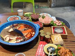 -王歘歘·chuǎ火锅(五道营店)