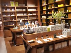 -上海三联书店READWAY(华中首店)