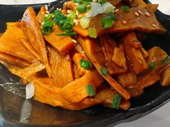 -馋三尺蟹粉小笼(人民广场店)