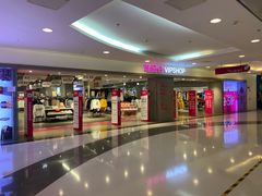 -唯品会(北京国瑞城店)